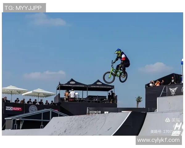 极限运动战术探究成都极限运动队的边路渗透与战术创新分析